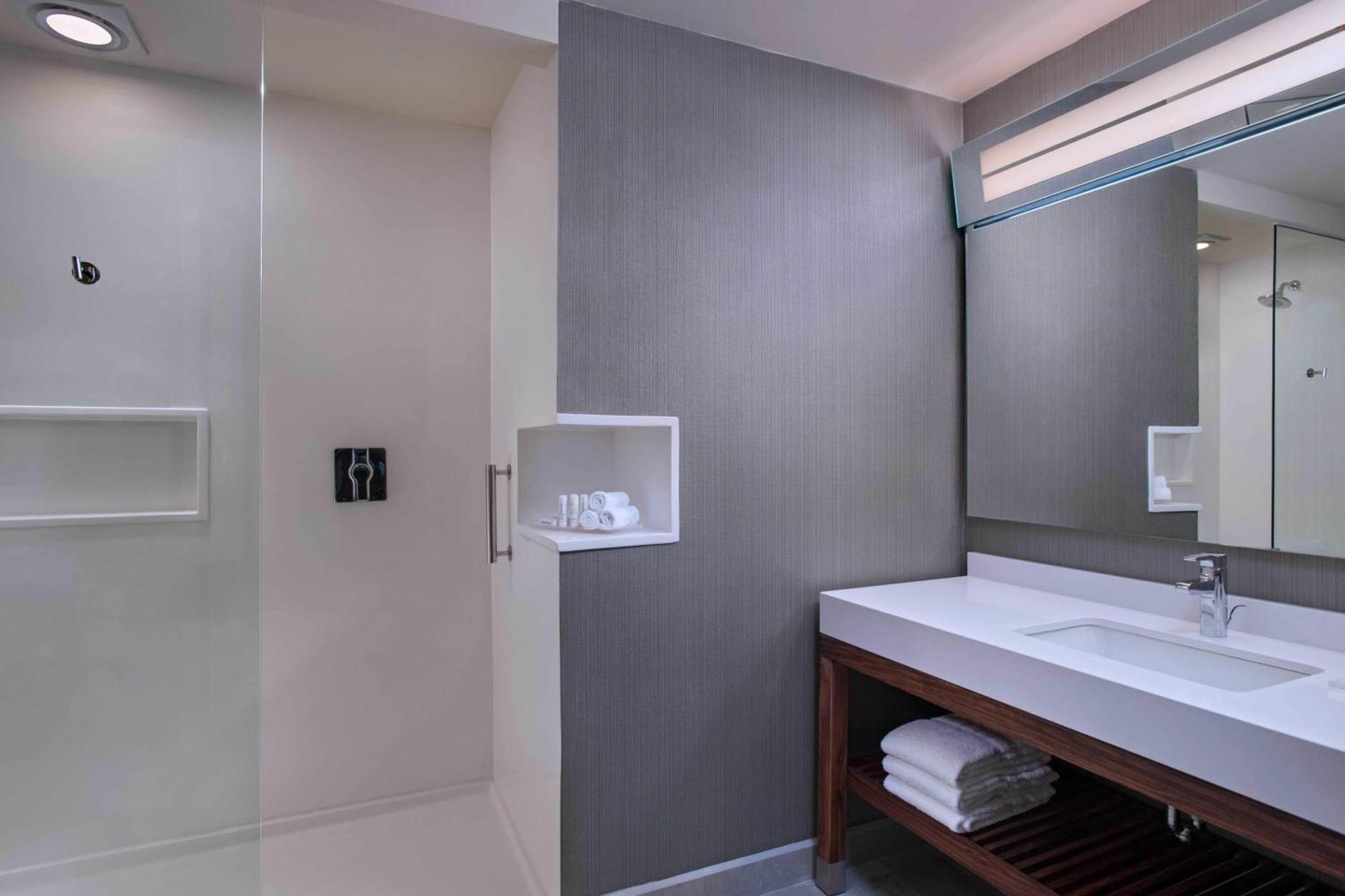 Courtyard By Marriott Guatemala City Exterior foto