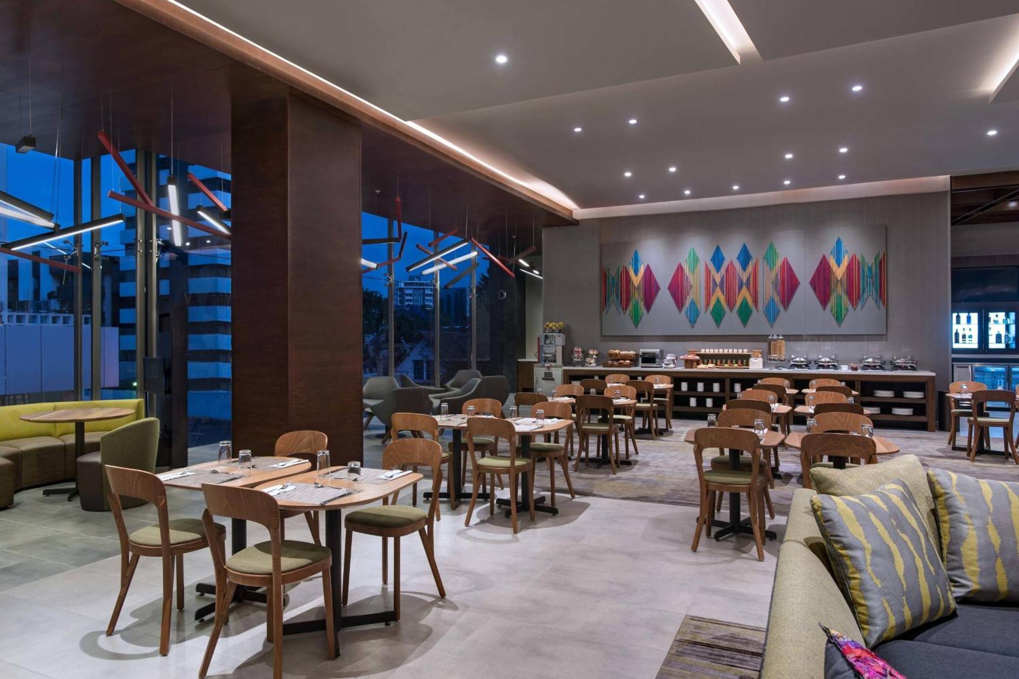 Courtyard By Marriott Guatemala City Exterior foto
